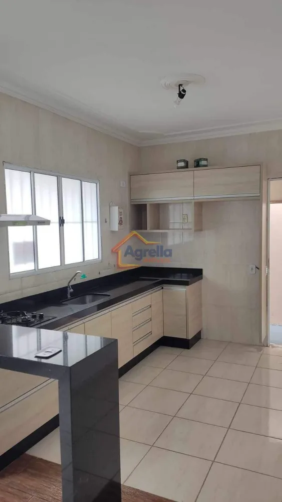 Casa, 3 quartos, 92 m² - Foto 1