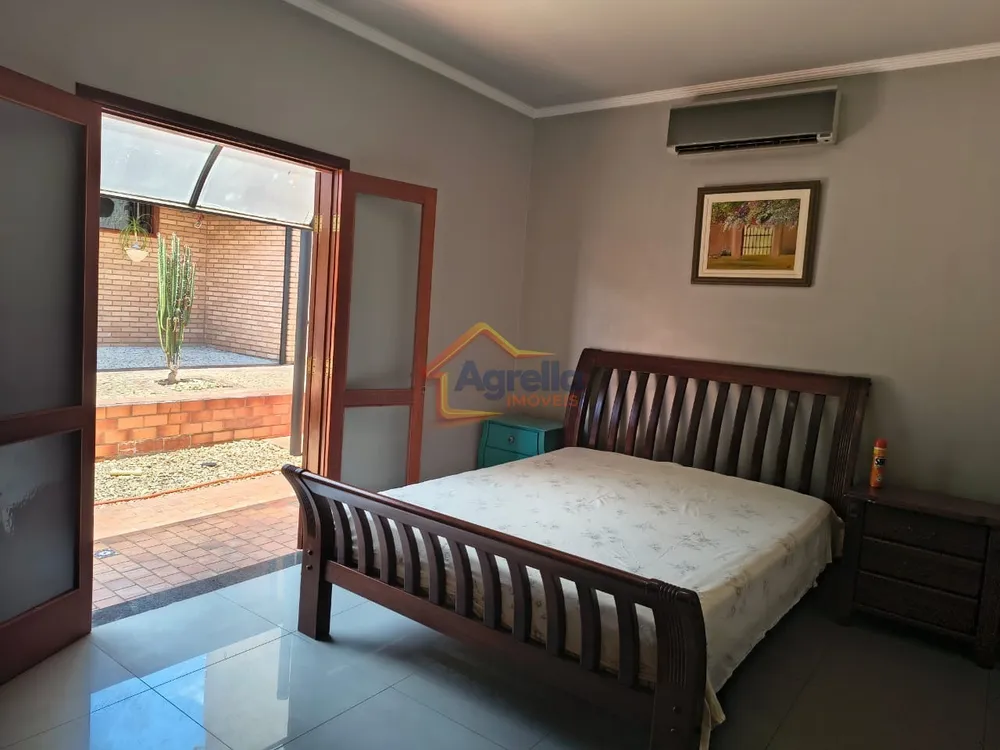 Casa, 3 quartos, 280 m² - Foto 4