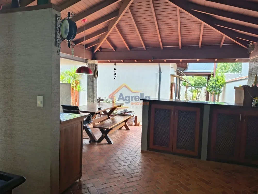 Casa, 3 quartos, 280 m² - Foto 8
