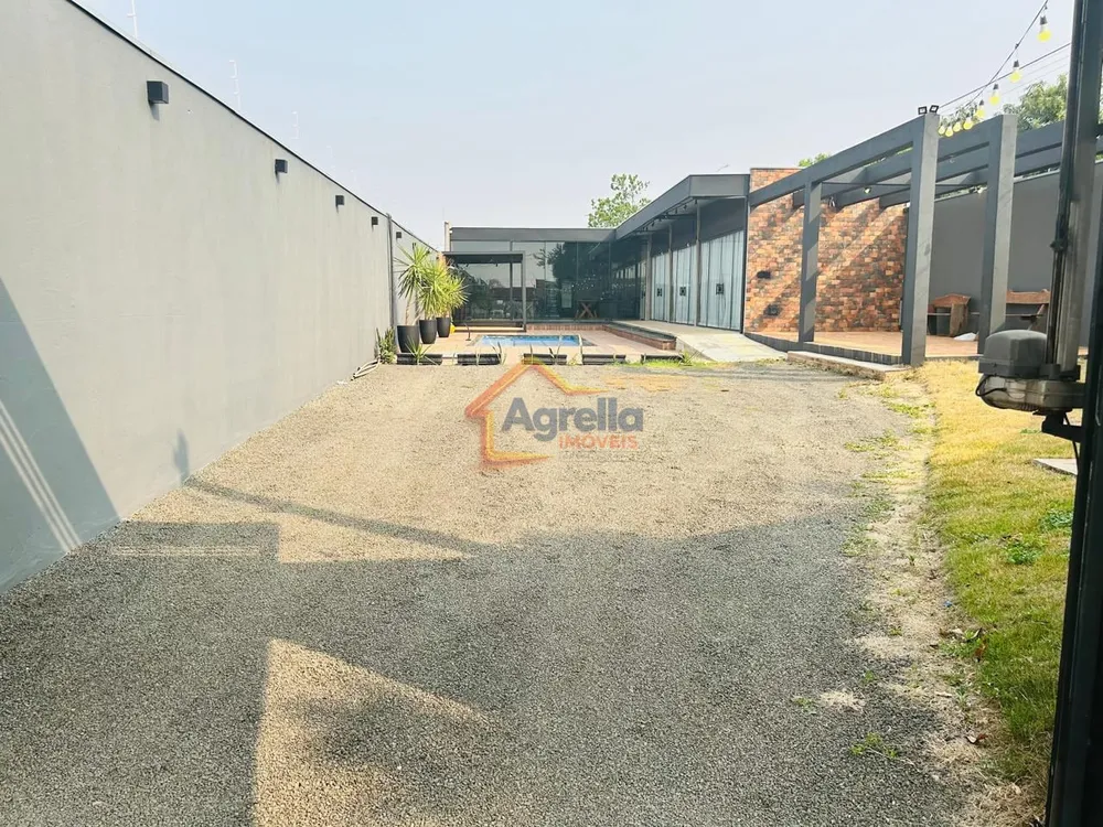Chácara, 3 quartos, 350 m² - Foto 4