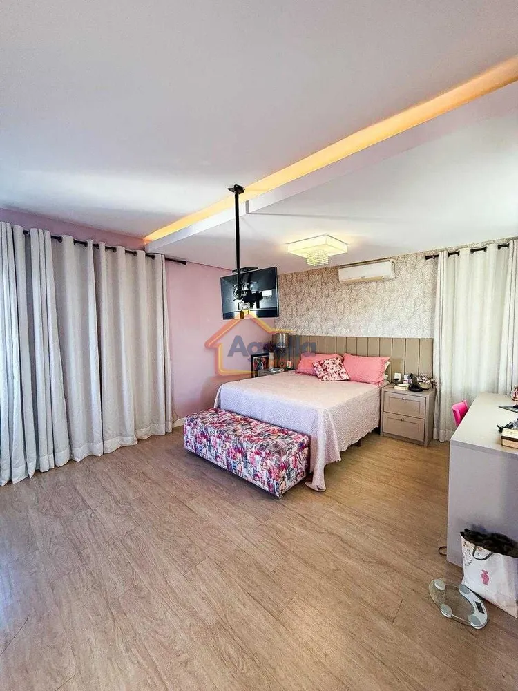 Sobrado, 3 quartos, 263 m² - Foto 2
