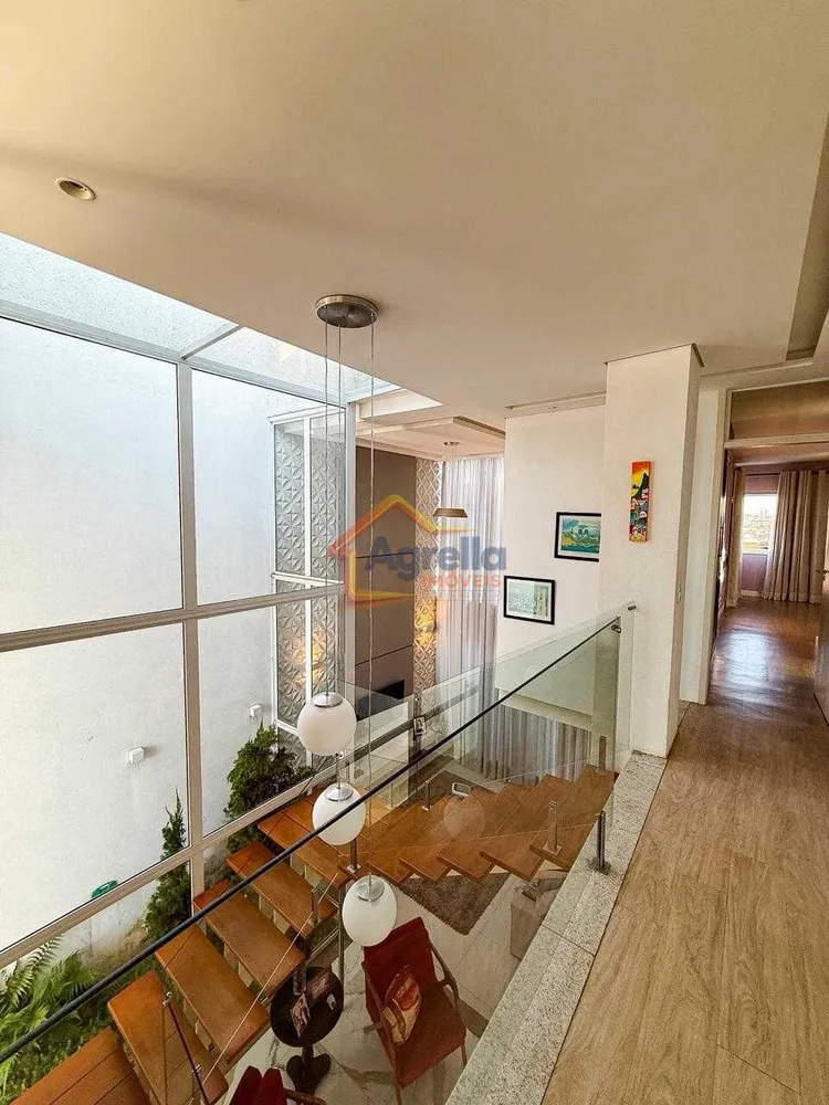 Sobrado, 3 quartos, 263 m² - Foto 3