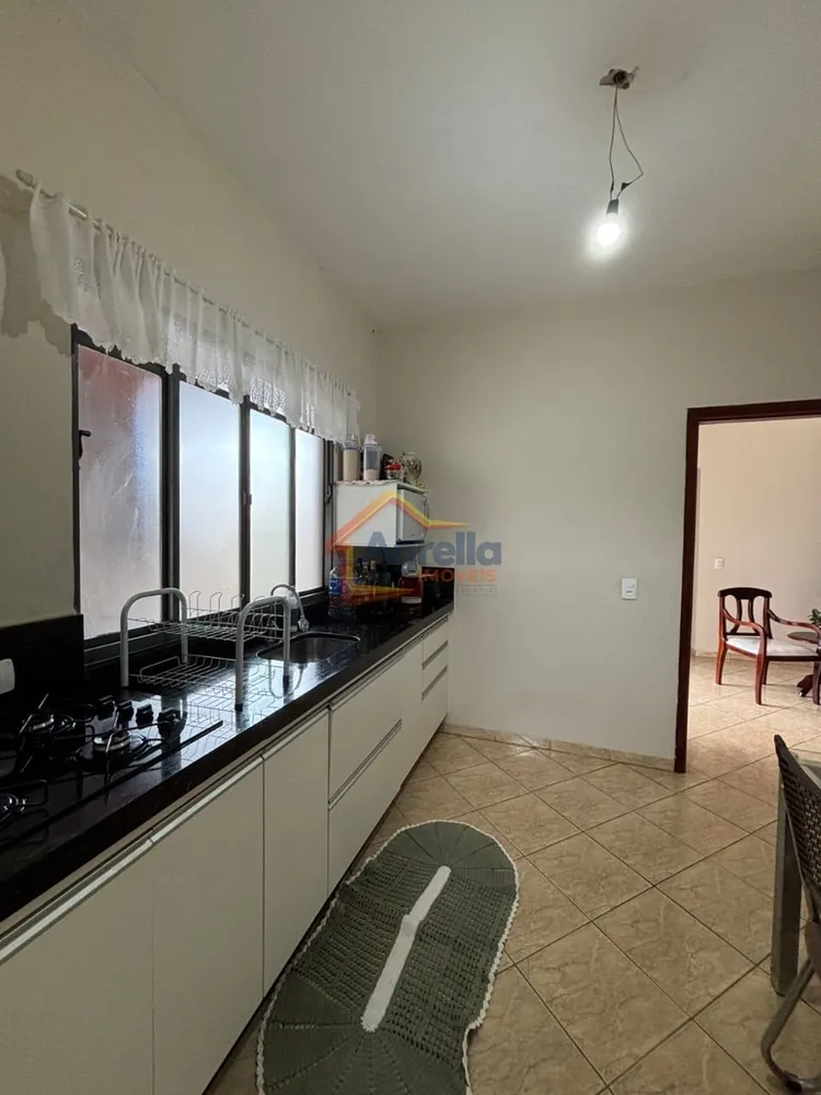 Casa, 3 quartos, 171 m² - Foto 3