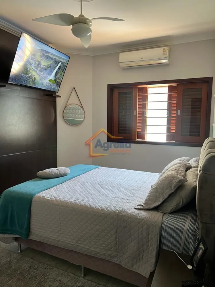 Casa, 3 quartos, 232 m² - Foto 6