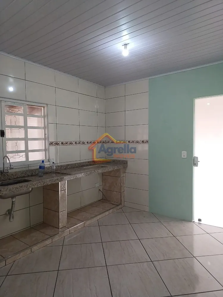 Casa, 2 quartos, 56 m² - Foto 1