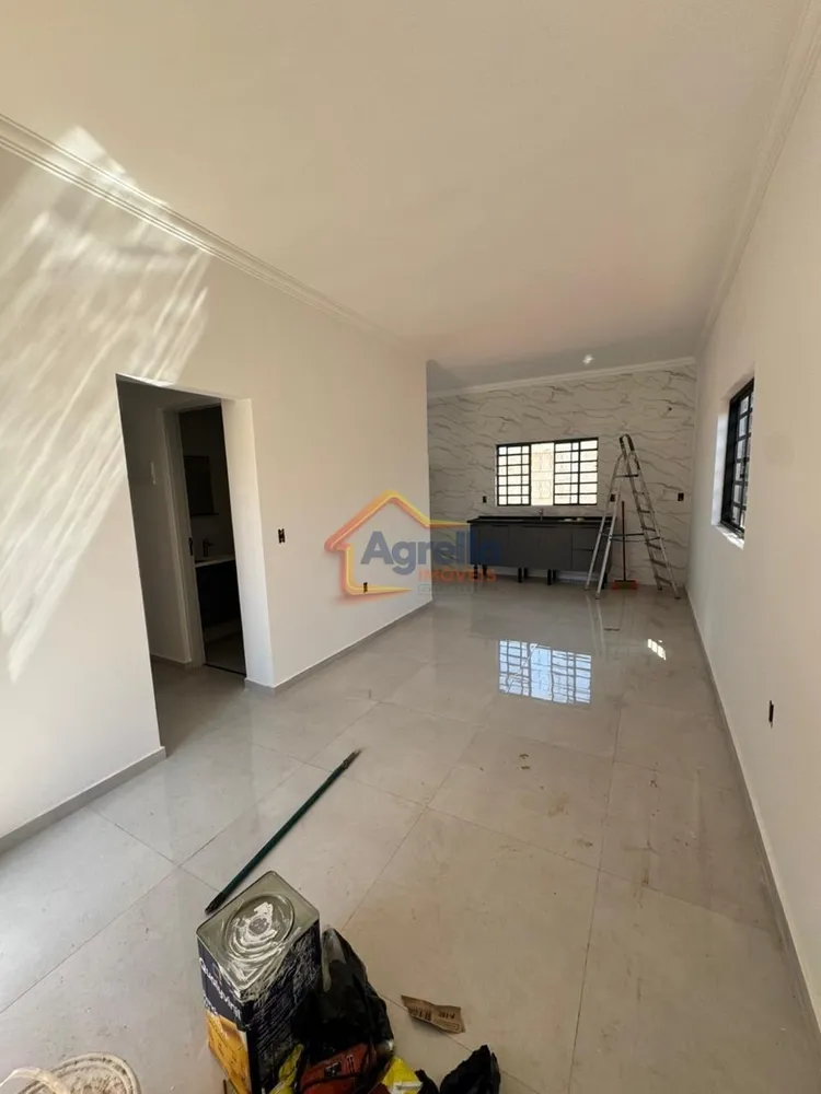 Casa, 2 quartos, 53 m² - Foto 1