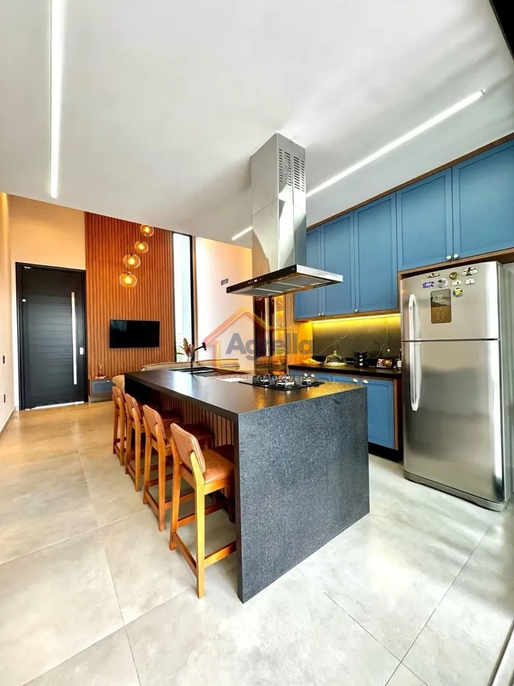 Casa, 3 quartos, 163 m² - Foto 2