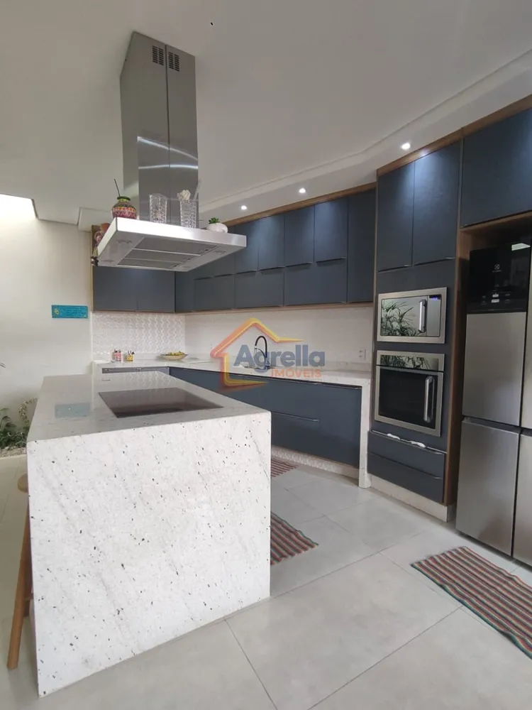 Casa, 3 quartos, 101 m² - Foto 2