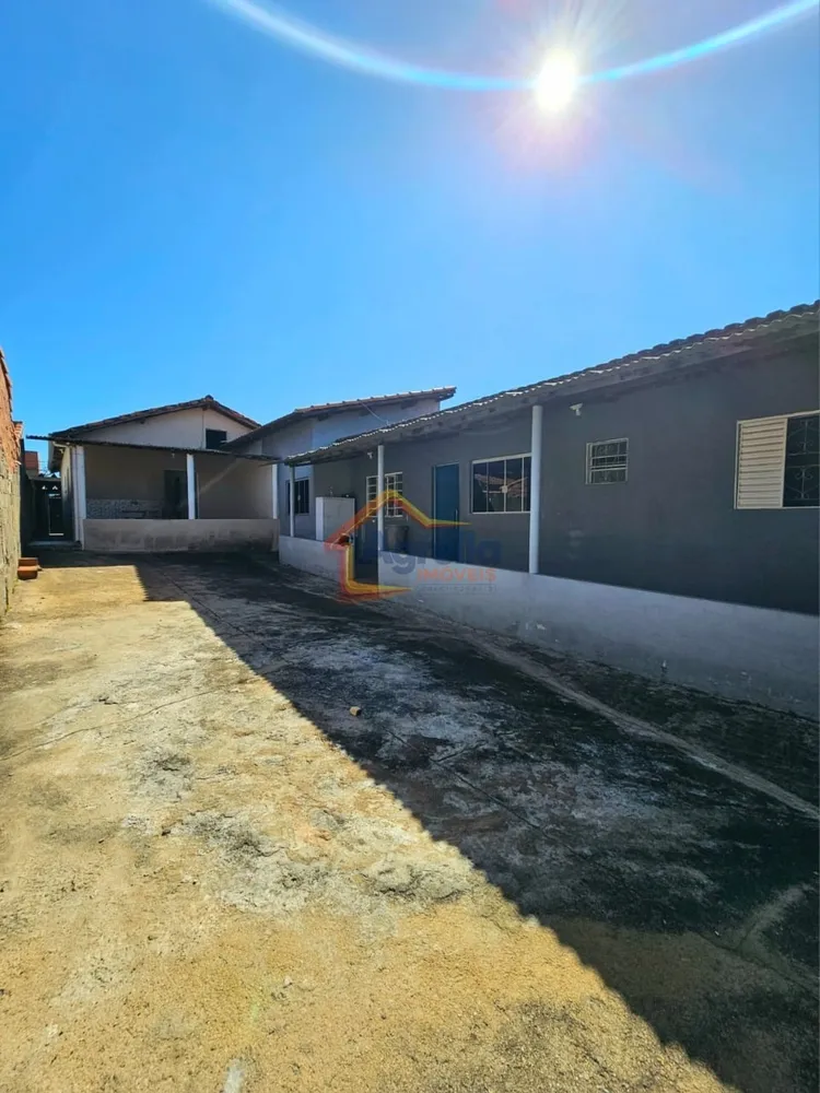 Casa, 5 quartos, 158 m² - Foto 2