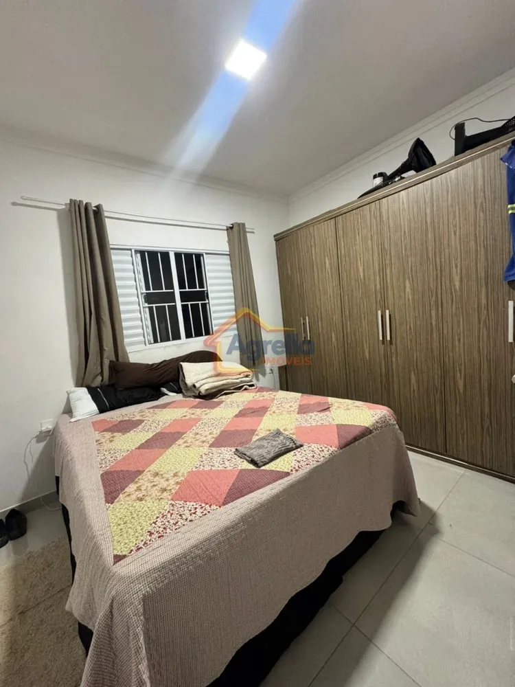 Casa, 2 quartos, 159 m² - Foto 1