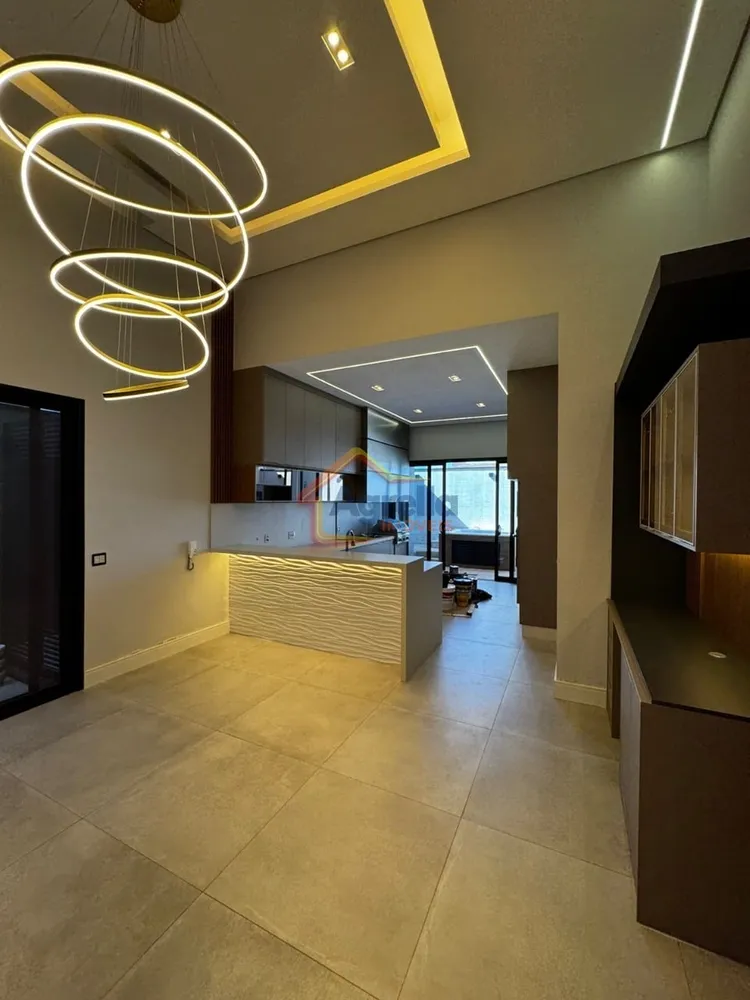 Casa, 3 quartos, 195 m² - Foto 1