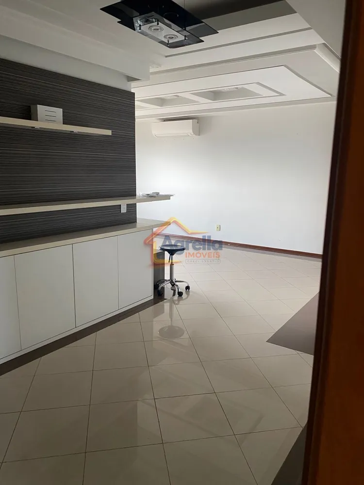 Apartamento, 3 quartos, 155 m² - Foto 1