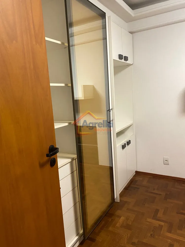 Apartamento, 3 quartos, 155 m² - Foto 2