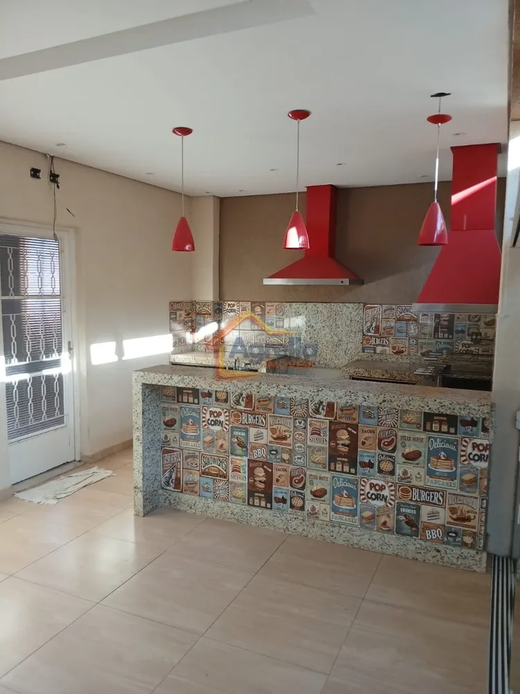 Casa, 3 quartos, 200 m² - Foto 3