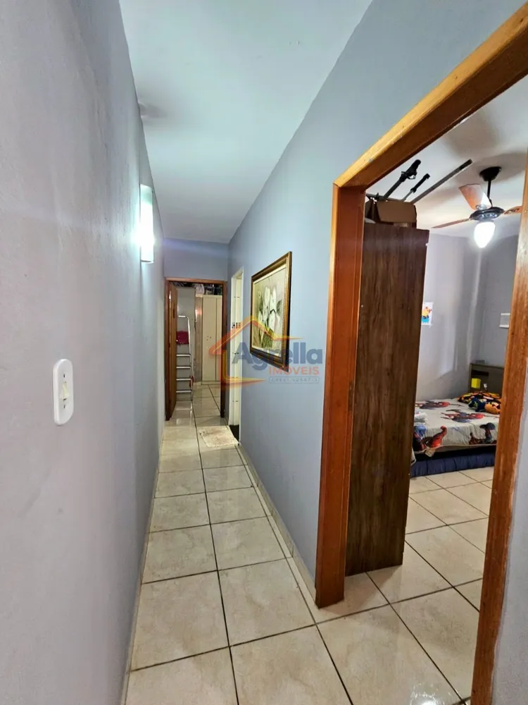 Casa, 4 quartos, 300 m² - Foto 4