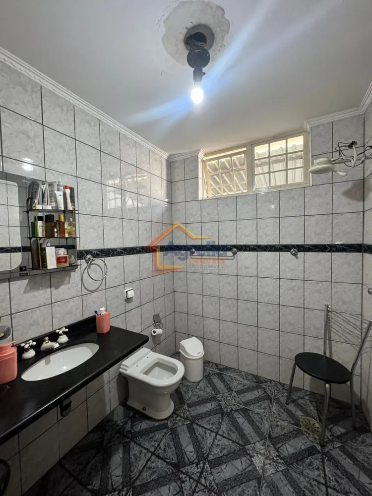 Casa, 2 quartos, 310 m² - Foto 1