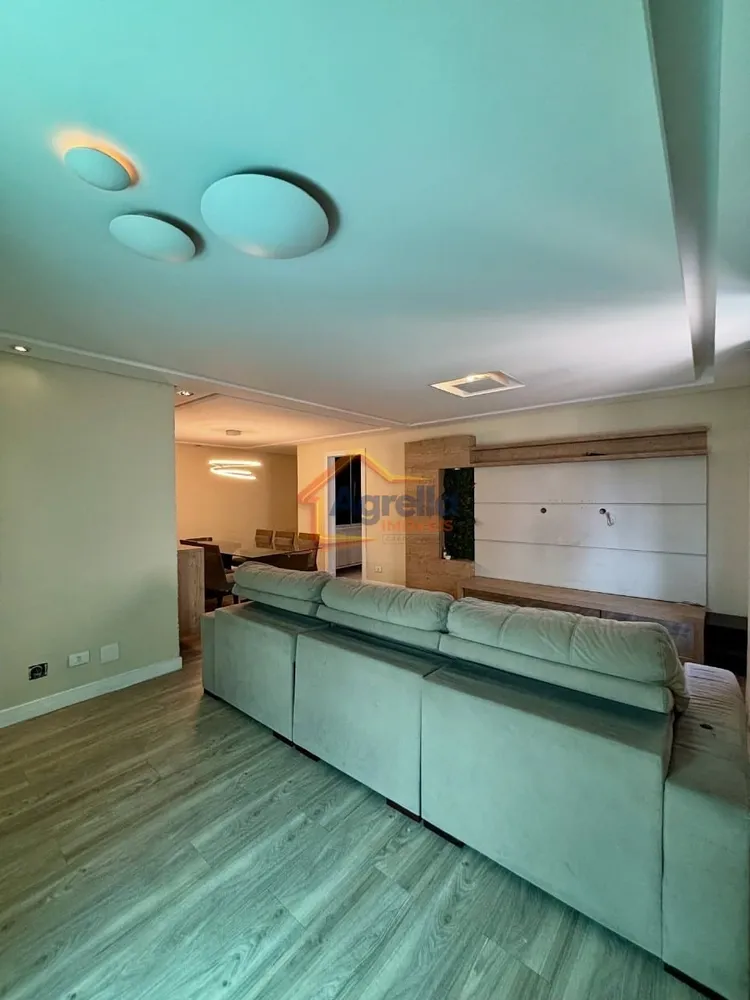 Apartamento, 3 quartos, 125 m² - Foto 2