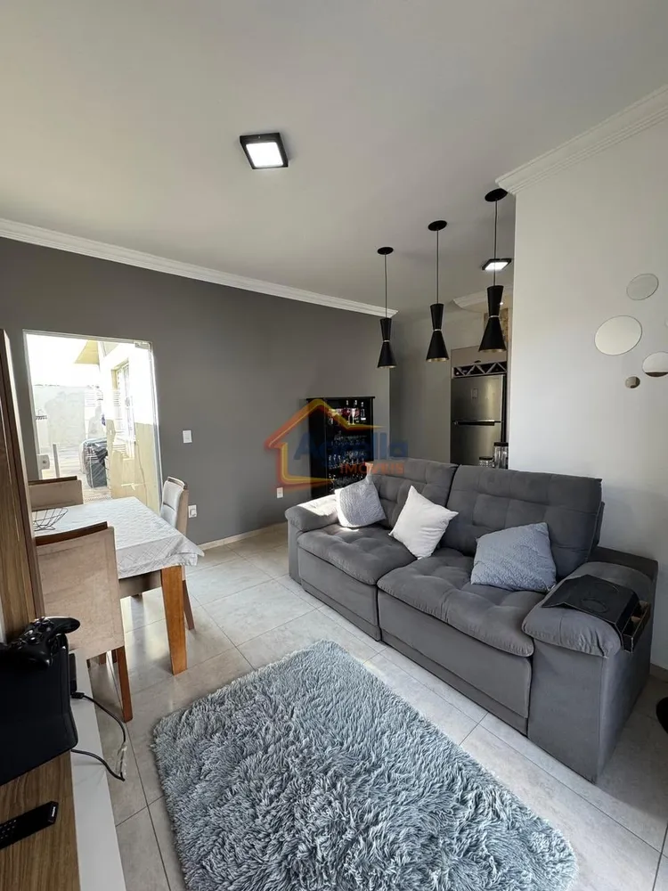 Casa, 2 quartos, 68 m² - Foto 1