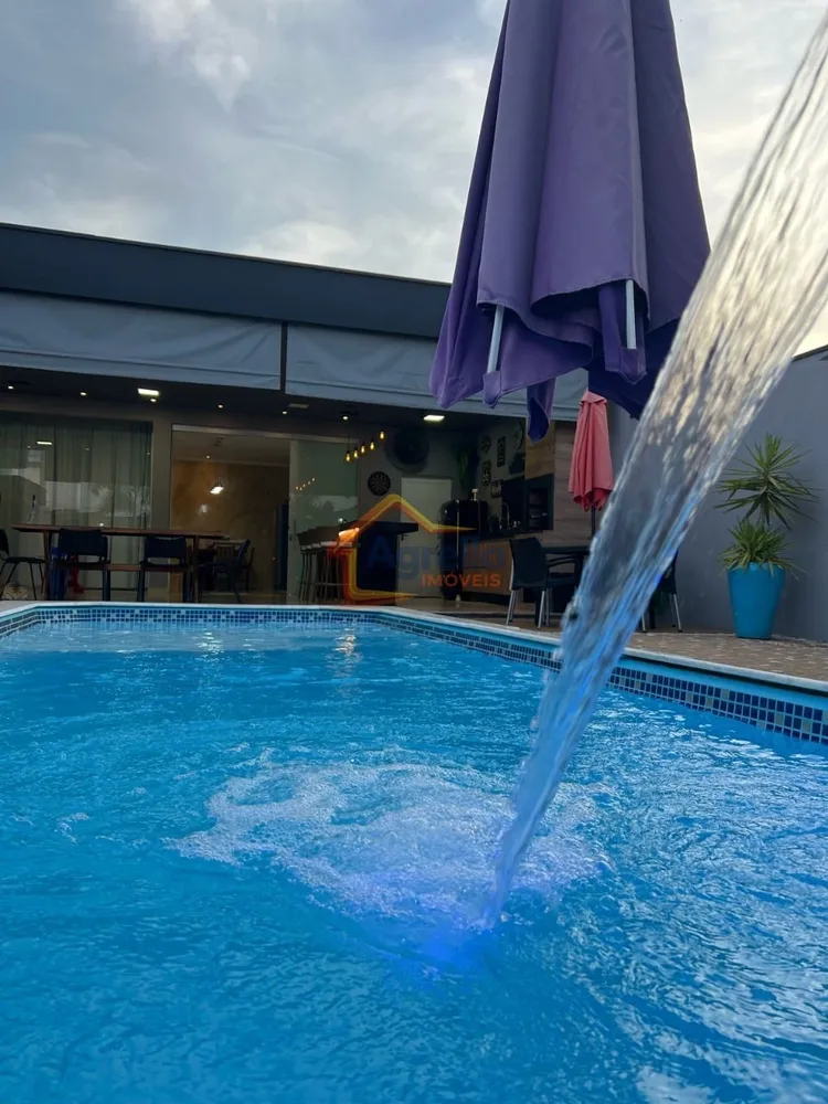 Casa, 3 quartos, 290 m² - Foto 3