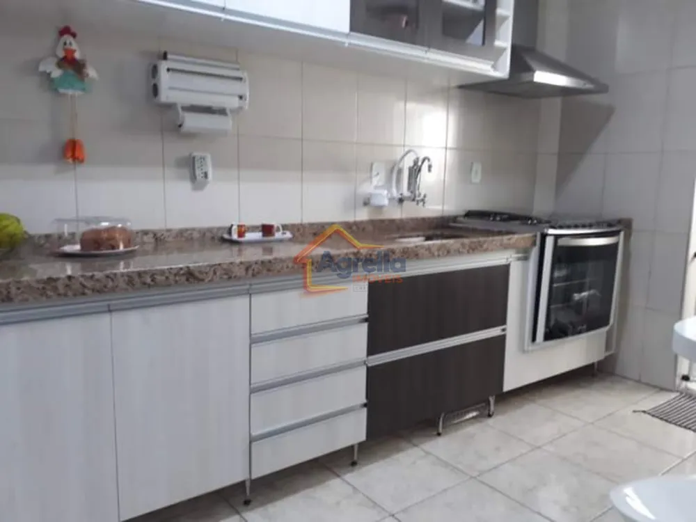 Apartamento, 3 quartos, 110 m² - Foto 1