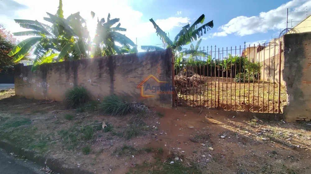 Terreno, 338 m² - Foto 1