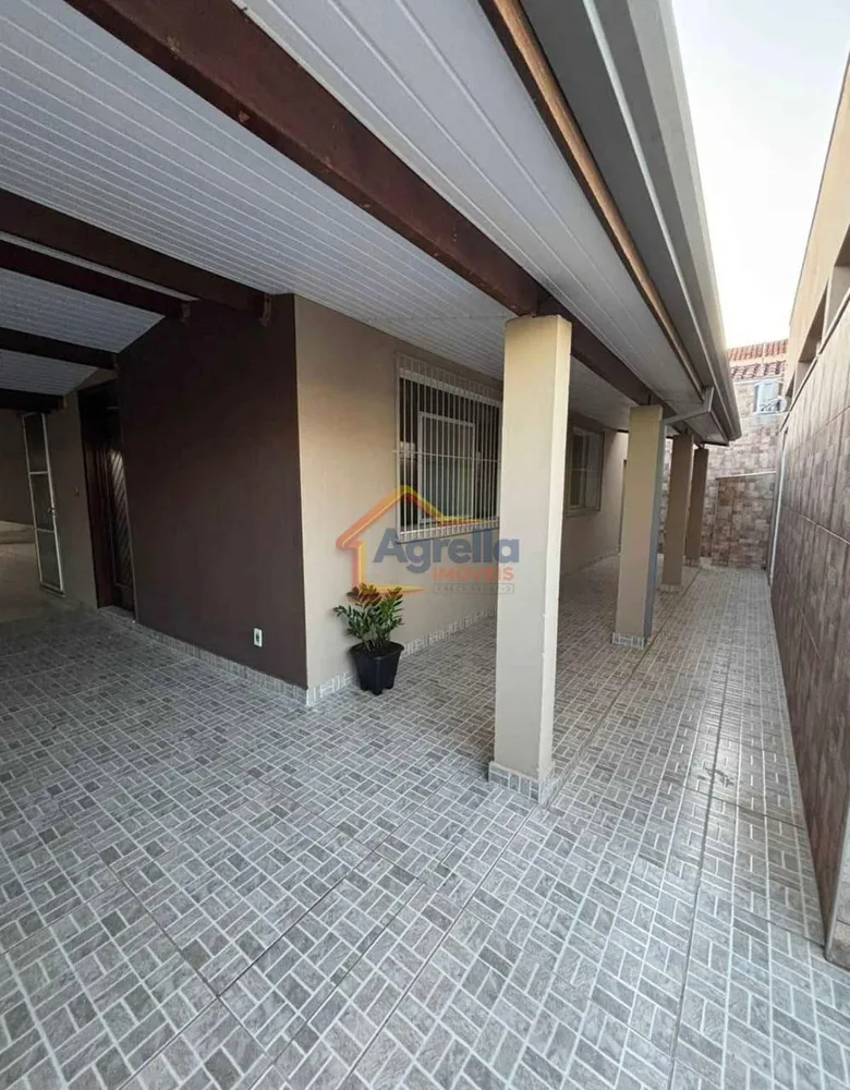 Casa, 2 quartos, 145 m² - Foto 1