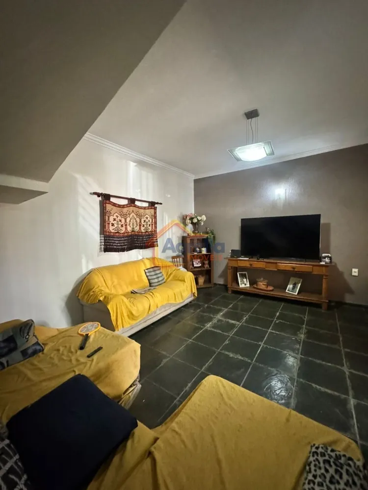 Casa, 3 quartos, 285 m² - Foto 6