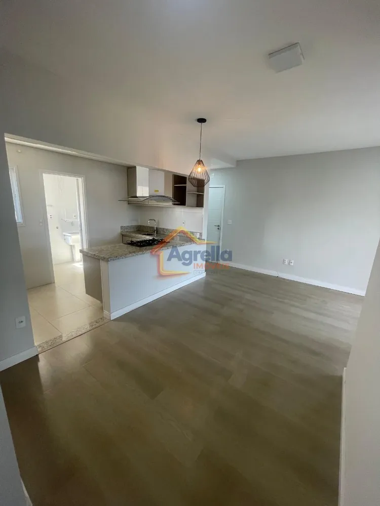 Apartamento, 3 quartos, 80 m² - Foto 2