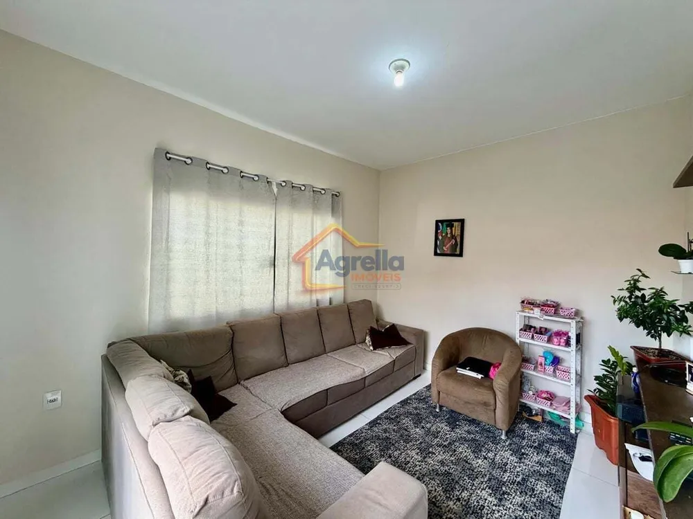 Casa, 3 quartos, 70 m² - Foto 2