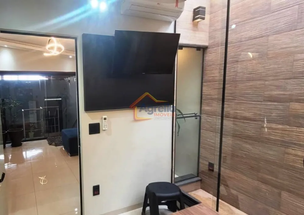 Casa, 3 quartos, 250 m² - Foto 3