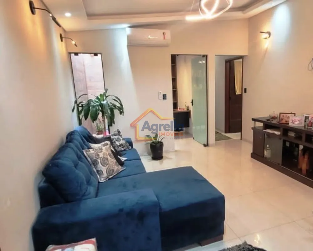 Casa, 3 quartos, 250 m² - Foto 1