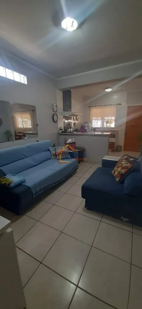 Casa, 2 quartos, 192 m² - Foto 1