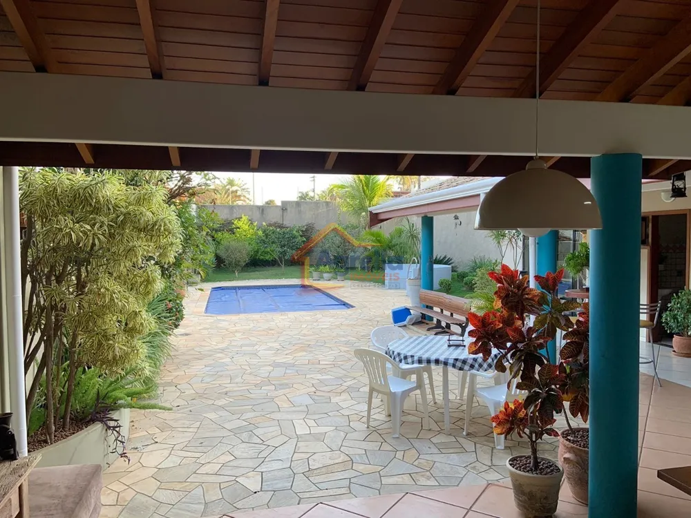 Casa, 4 quartos, 320 m² - Foto 2
