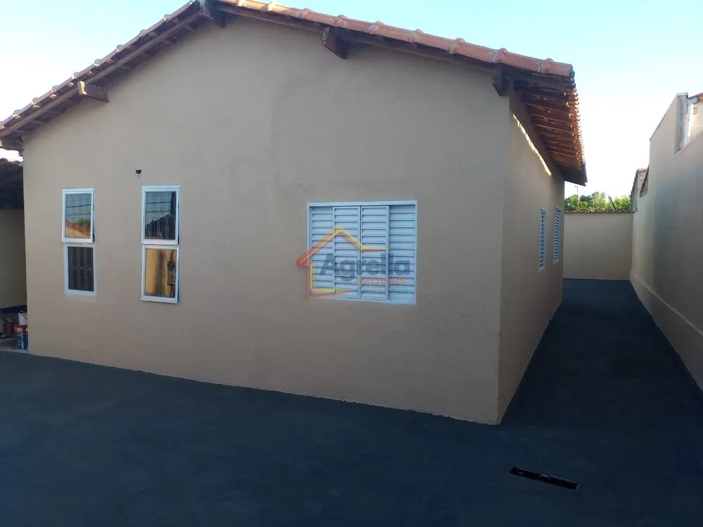 Casa, 3 quartos, 90 m² - Foto 1