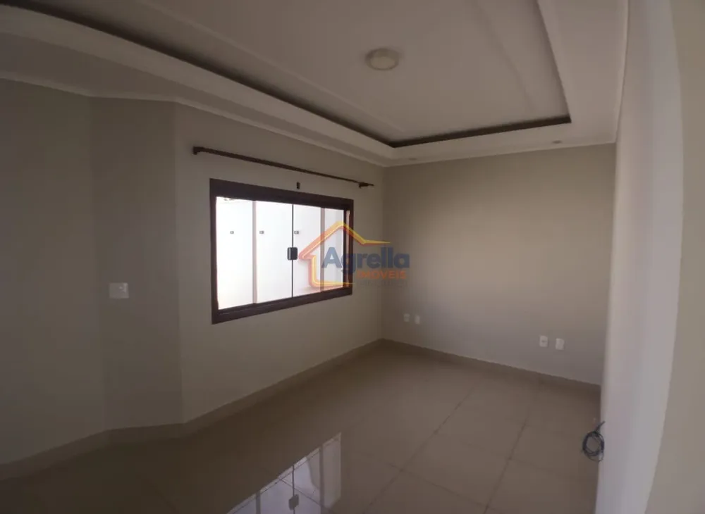 Casa, 3 quartos, 160 m² - Foto 1