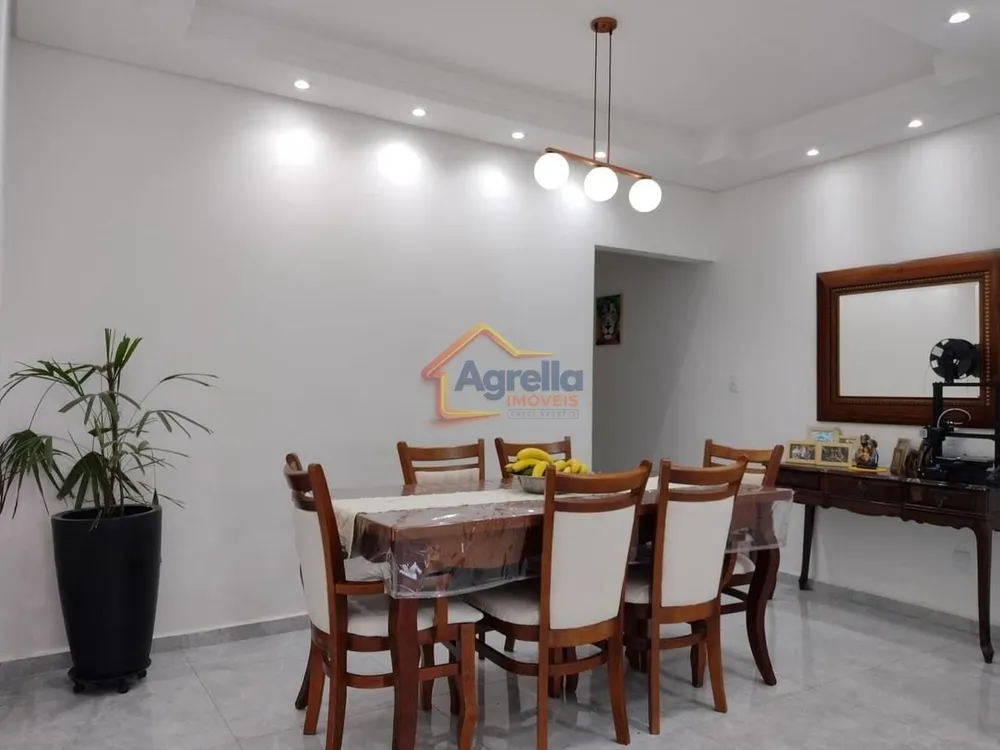 Casa, 4 quartos, 170 m² - Foto 2