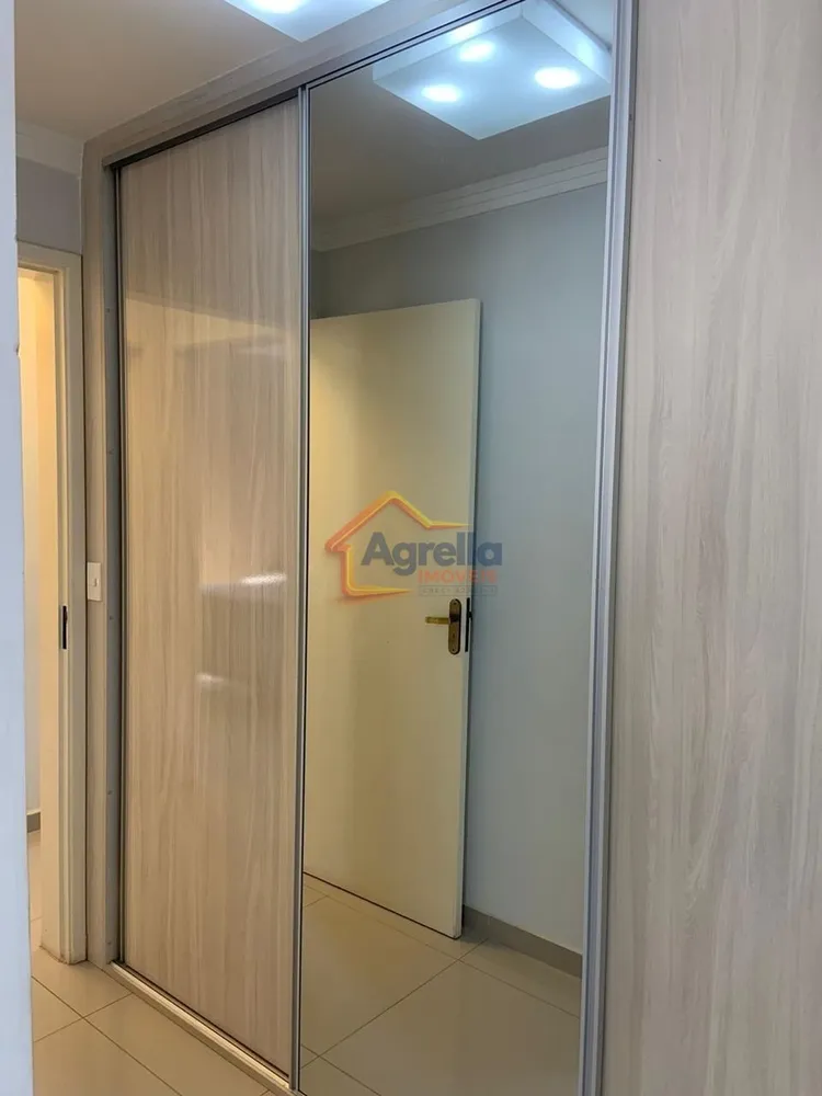 Apartamento, 3 quartos, 203 m² - Foto 1