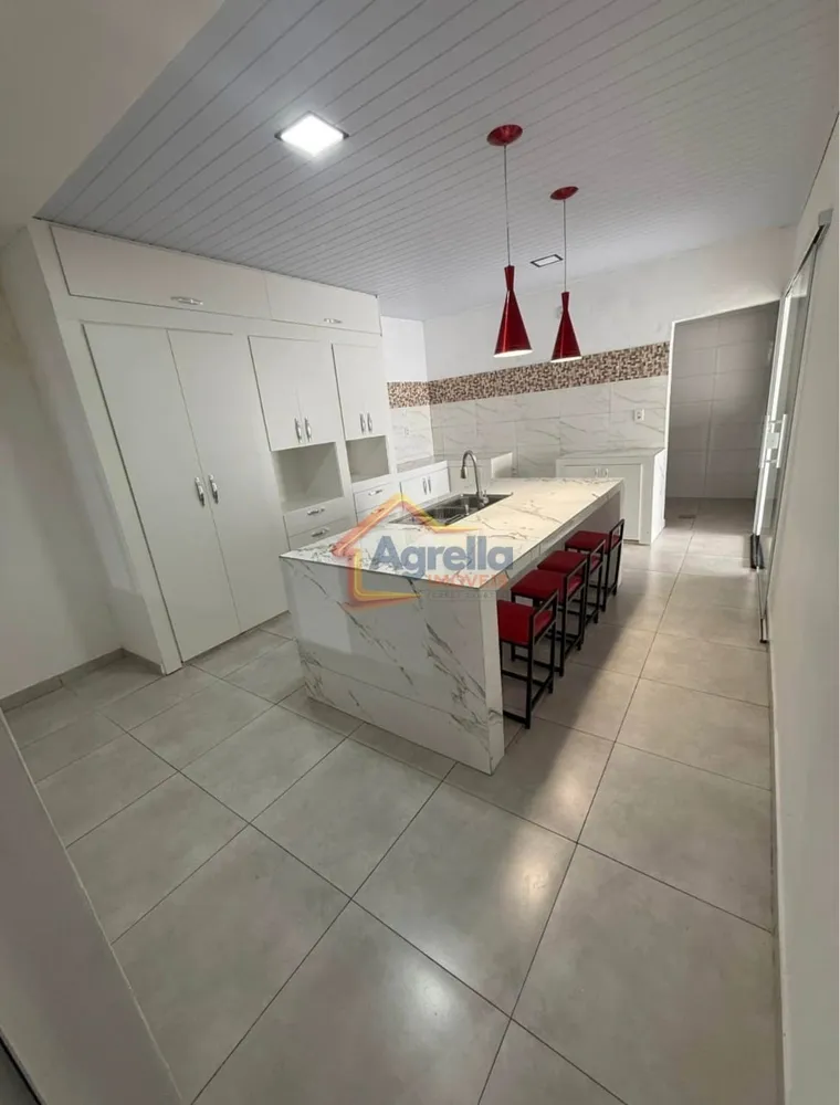 Casa, 3 quartos, 100 m² - Foto 1