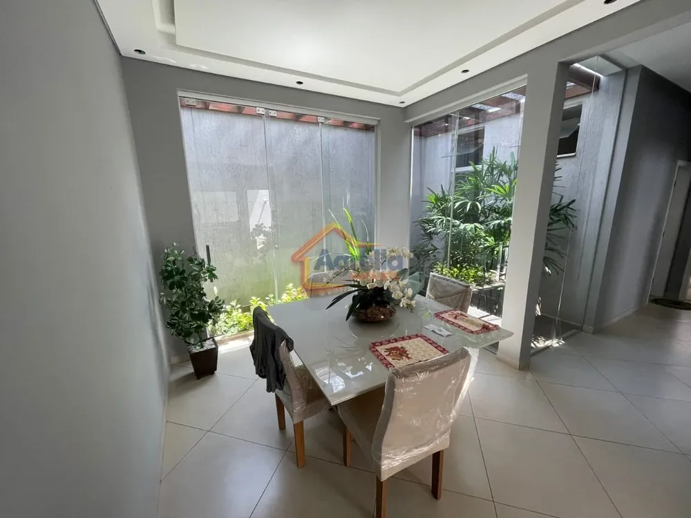 Casa, 3 quartos, 160 m² - Foto 1