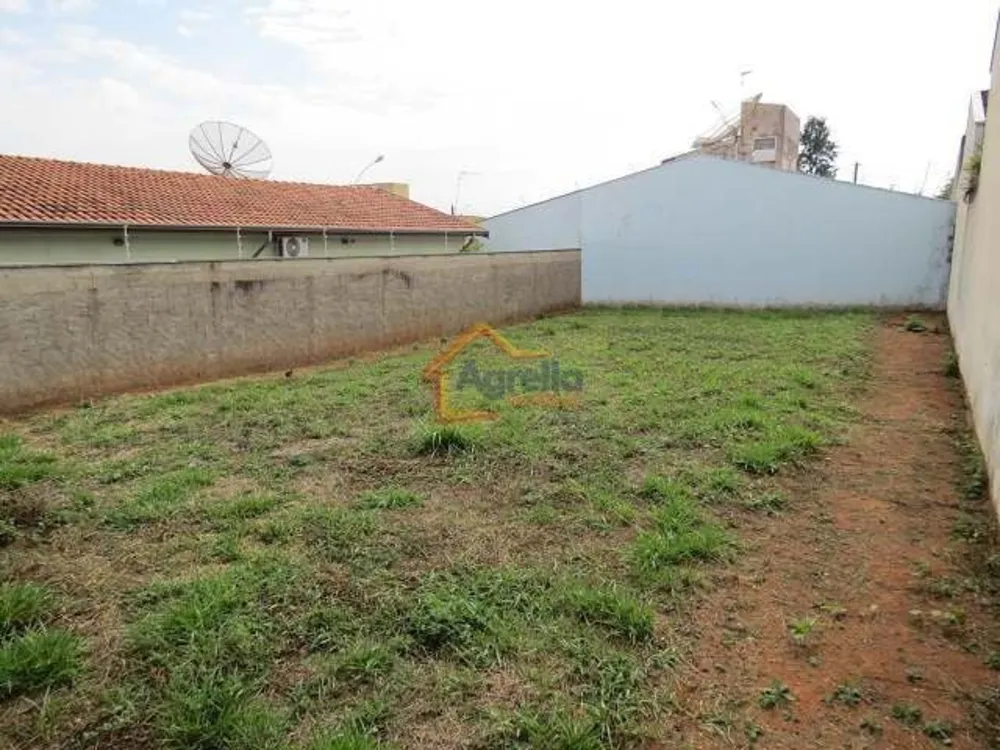 Terreno, 300 m² - Foto 1