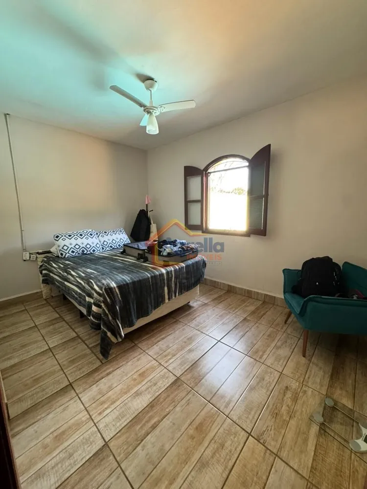 Chácara, 4 quartos, 1000 m² - Foto 5