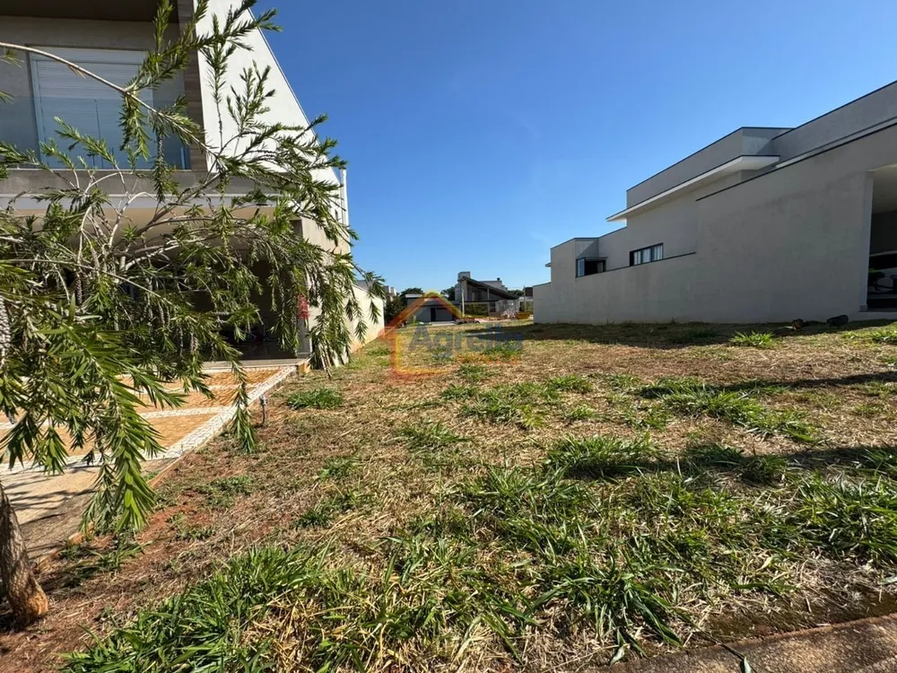 Terreno, 300 m² - Foto 1