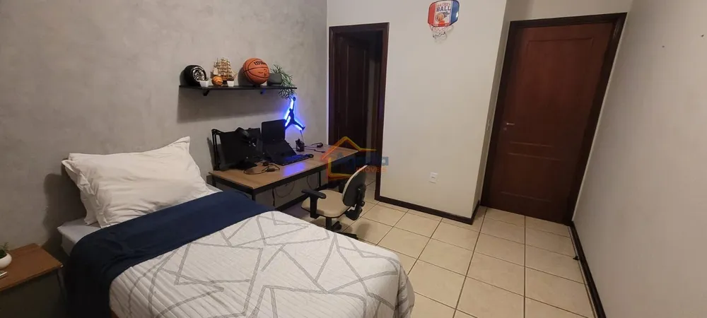 Casa, 3 quartos, 243 m² - Foto 6