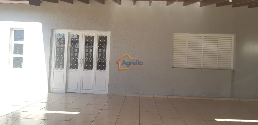 Casa, 3 quartos, 170 m² - Foto 1