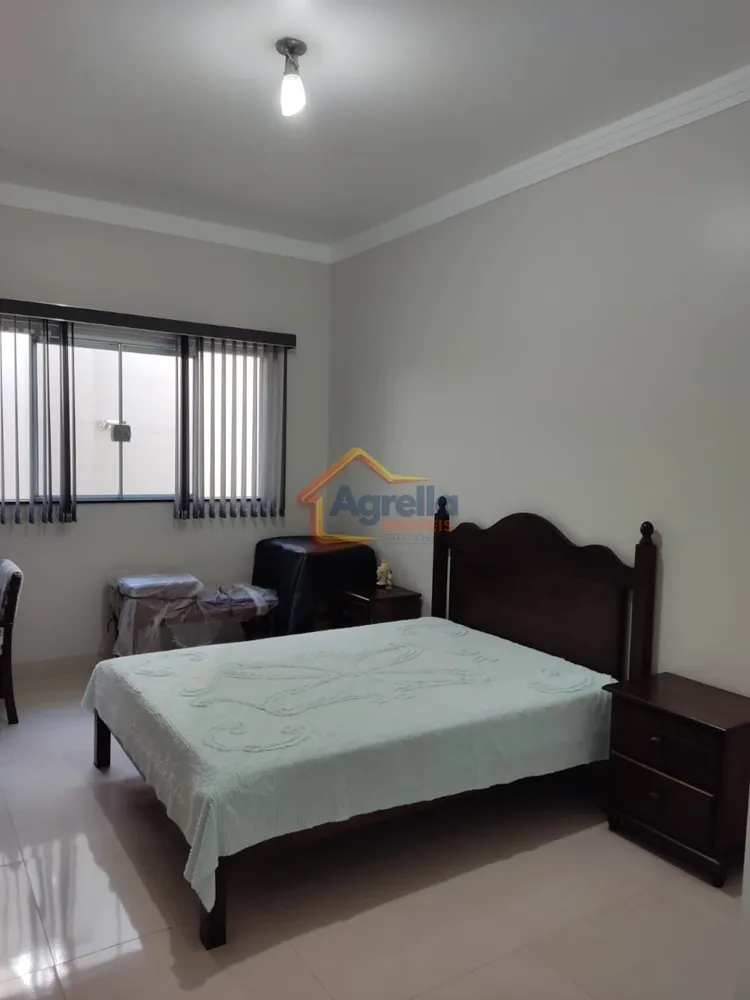 Casa, 3 quartos, 360 m² - Foto 2