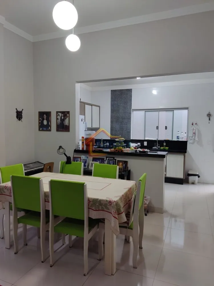 Casa, 3 quartos, 360 m² - Foto 1
