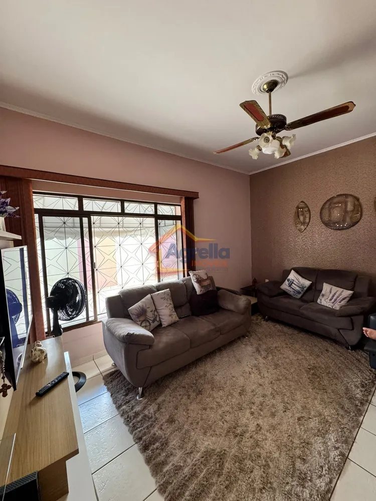 Casa, 3 quartos, 190 m² - Foto 1