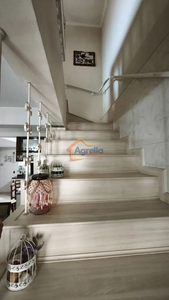 Sobrado, 3 quartos, 184 m² - Foto 2