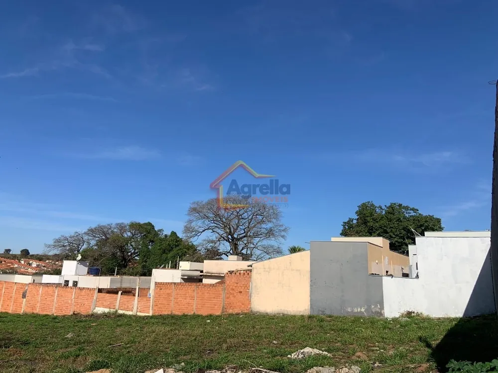 Terreno, 200 m² - Foto 1