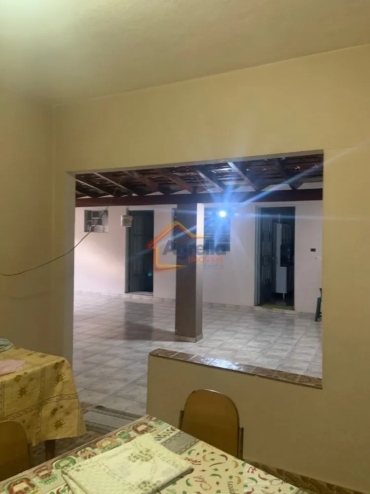 Casa, 4 quartos, 200 m² - Foto 4